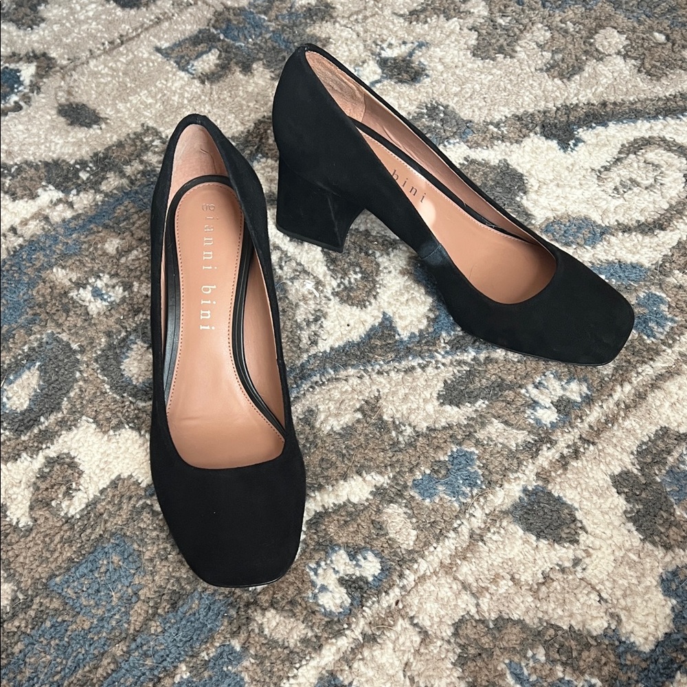 Gianni Bini Black Suede Heels
